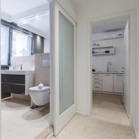 And Bori Πόρετς