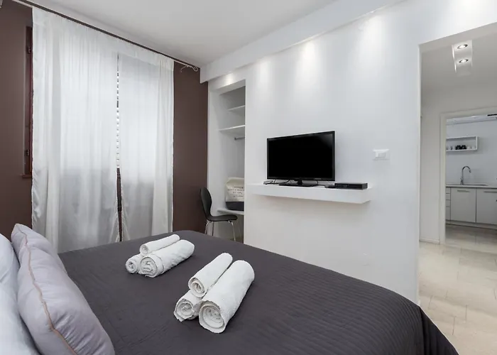 And Bori Πανσιόν 4*